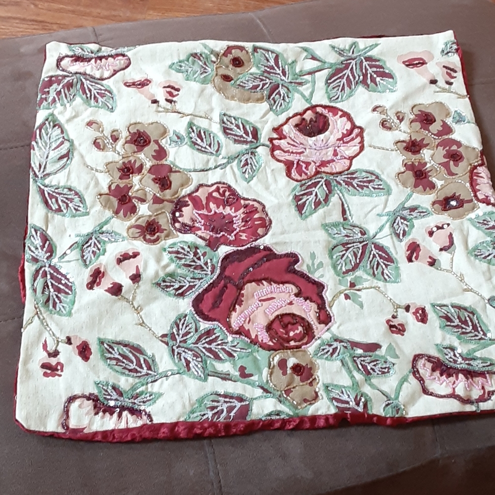 4 pillow covers